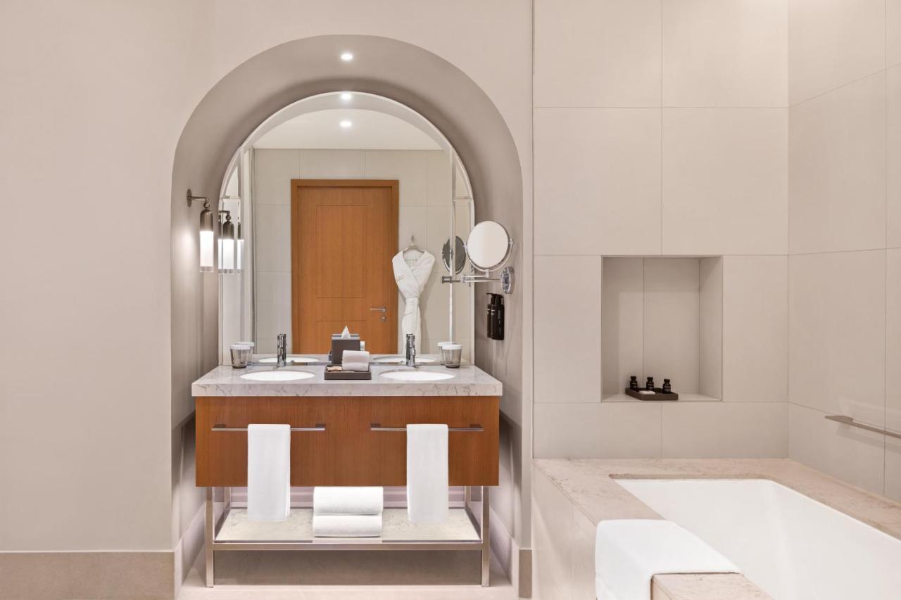 Vida Creek Beach Hotel Dubai Bagian luar foto